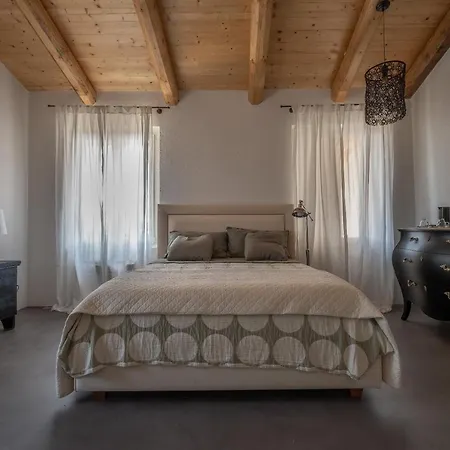 Theresa Sulla Collina 4* Passerano (Piedmont)