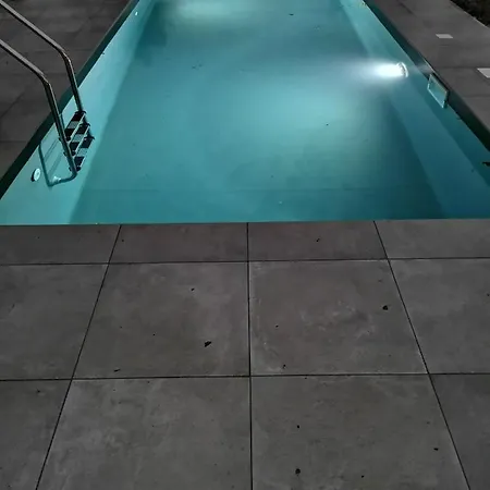 Theresa Sulla Collina Passerano (Piedmont)