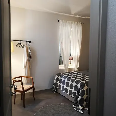 Theresa Sulla Collina فندق مبيت وإفطار