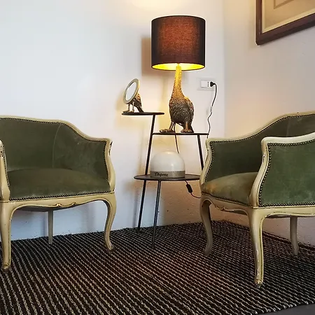 Theresa Sulla Collina Passerano (Piedmont)