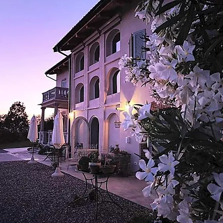 Theresa Sulla Collina Bed & Breakfast 4*