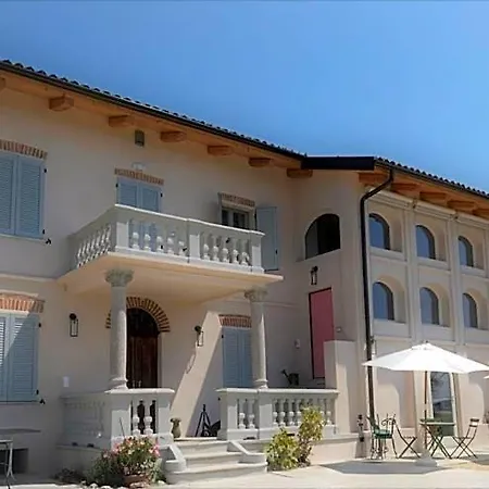 Theresa Sulla Collina 4*